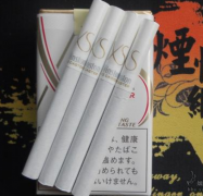 上海南京东路步行街外烟